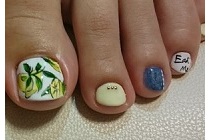 フットネイル