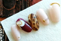 アニマルネイル